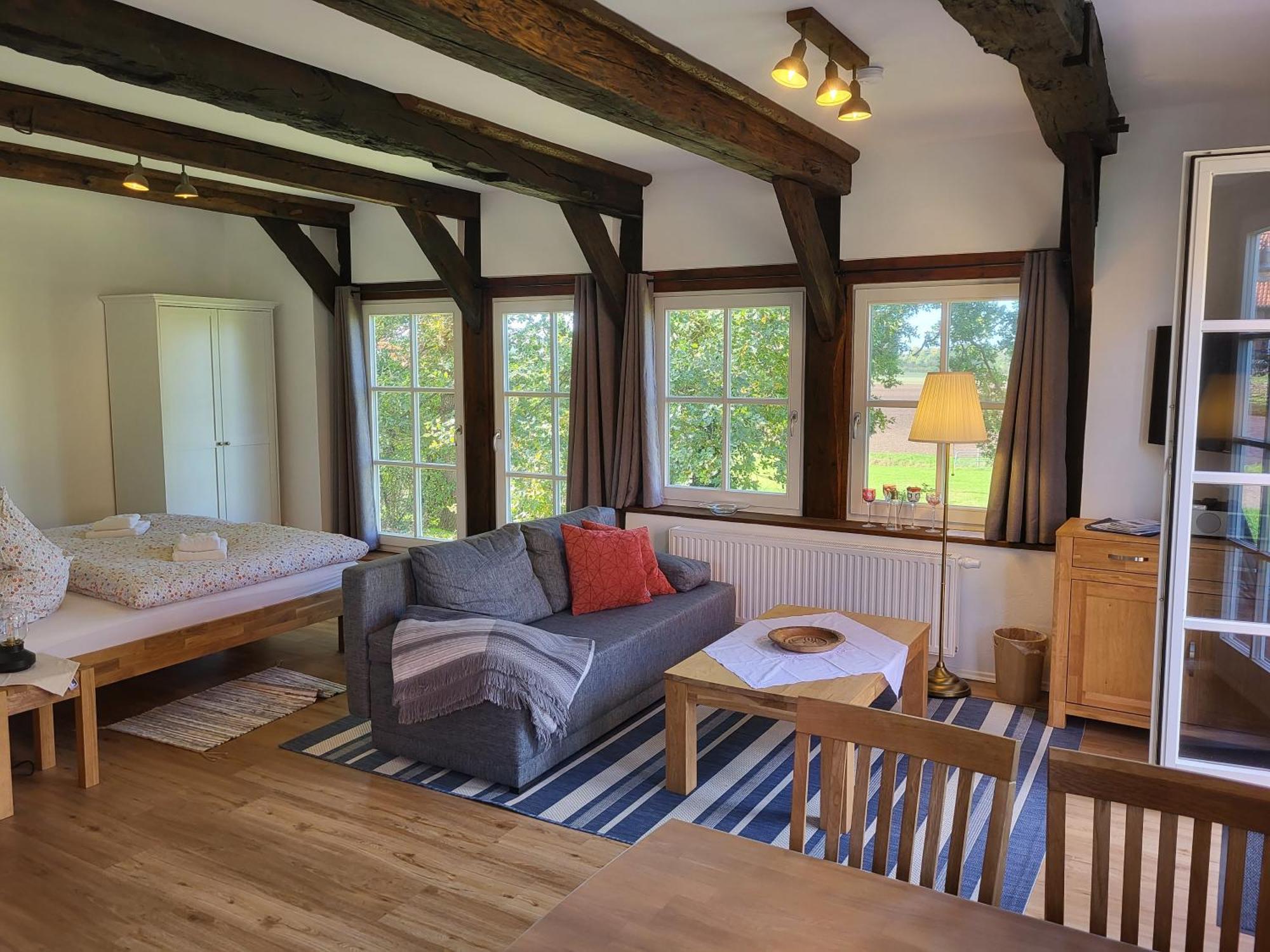 Altes Backhaus Bauernhof Vogel Apartment Rohrsen Bagian luar foto